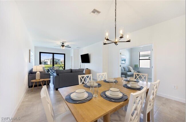 Building Photo - 19573 Hinkley Dr