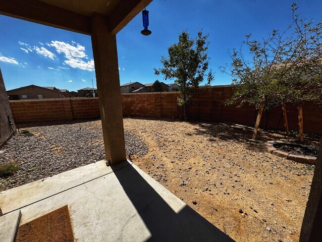 Building Photo - 8901 Eagle Hills Dr NW