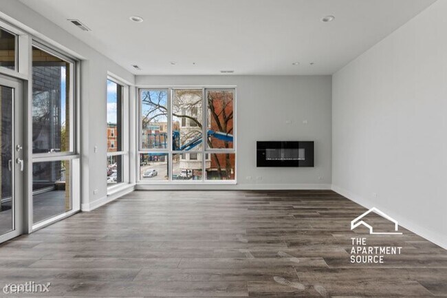 Building Photo - 2 br, 2 bath Apartment - 1956 N Fairfield Ave