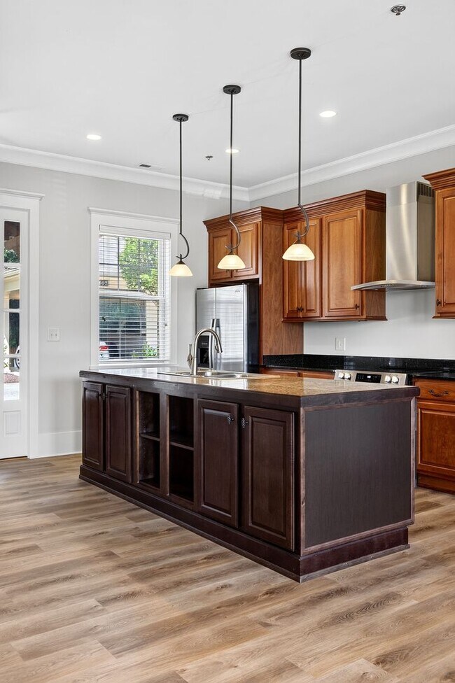 Building Photo - 2409 Spring Creek Boulevard