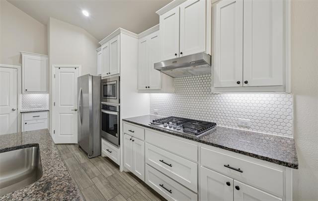 Building Photo - 11500 Royston St