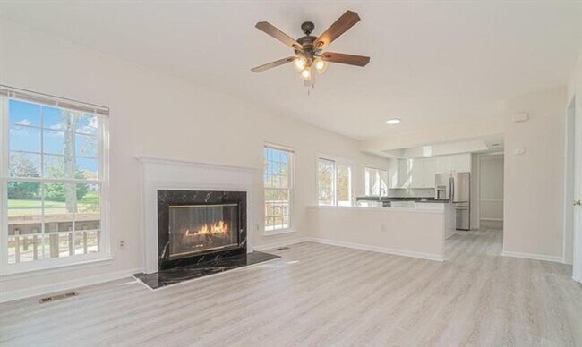 Building Photo - 13116 Holly Leaf Ct
