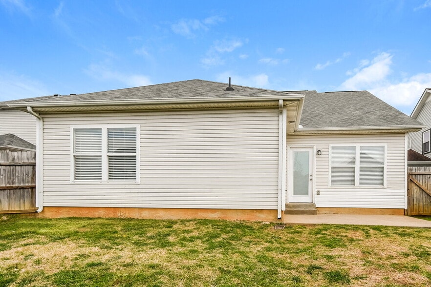 Building Photo - 1612 Allston Dr