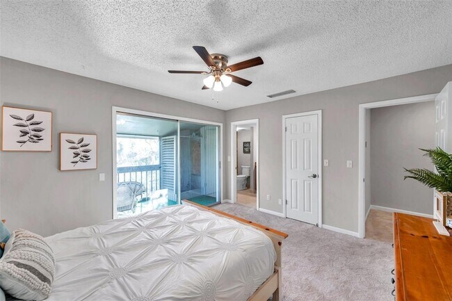 Building Photo - 6311 Newtown Cir