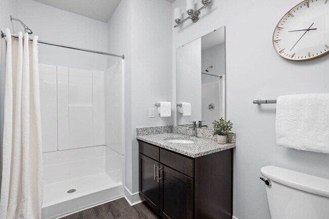 Building Photo - 8506 Westfield Blvd