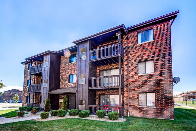 Primary Photo - 15706 Peggy Ln