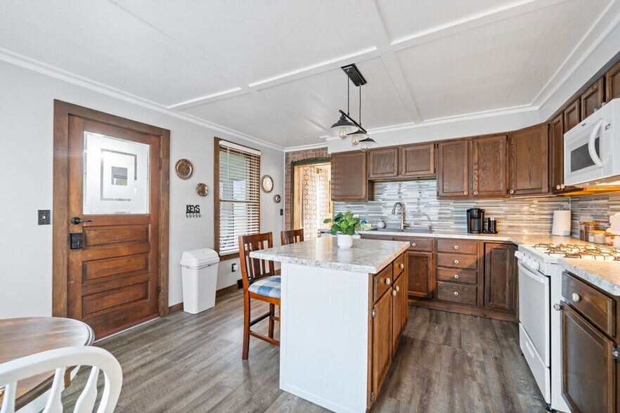 Building Photo - 406 Liberty St