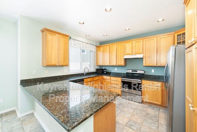 Building Photo - 10227 Bentwood Cir