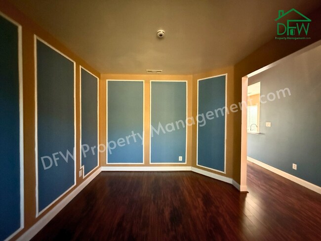 Building Photo - Beautiful 4 Bedroom 2.5 Bathroom Home for Lease in Grand Prairie, TX