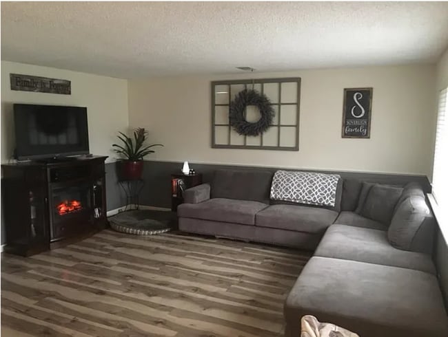 Building Photo - 3 Bed 1.5 Bath Home