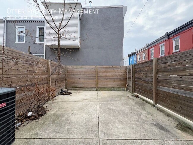 Building Photo - 2812 Cecil B. Moore Ave