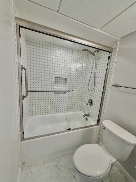 Building Photo - 450 S Gulfview Blvd