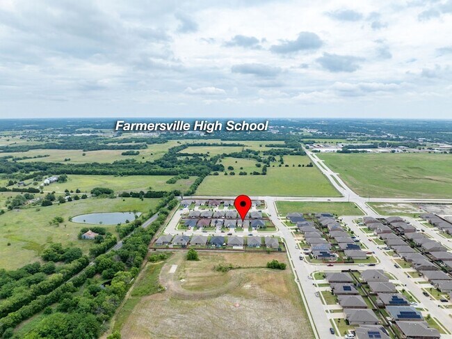 Building Photo - 109 Columbia St