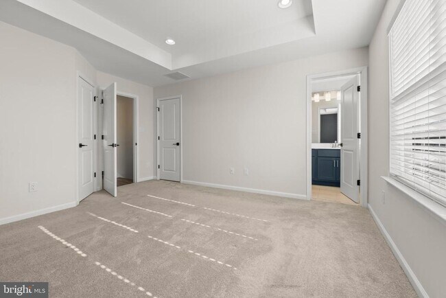 Building Photo - 69 Aviary Rd