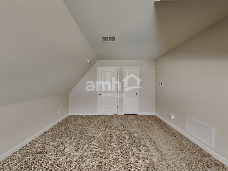 Building Photo - 2653 Molly Ln