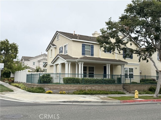 Building Photo - 2015 Hughes Dr