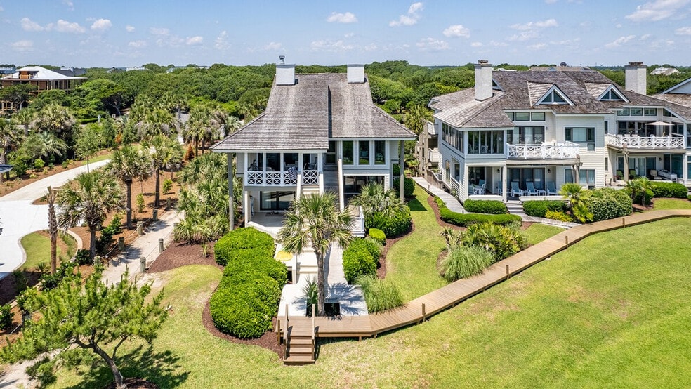 Building Photo - 1029 Debordieu Blvd