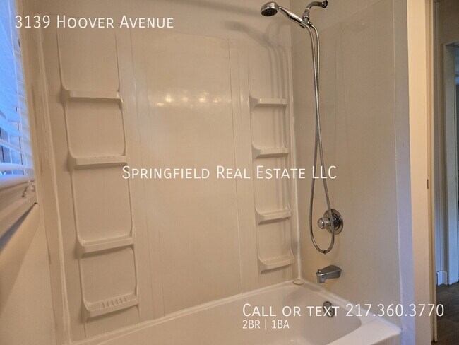 Building Photo - 3139 Hoover Ave