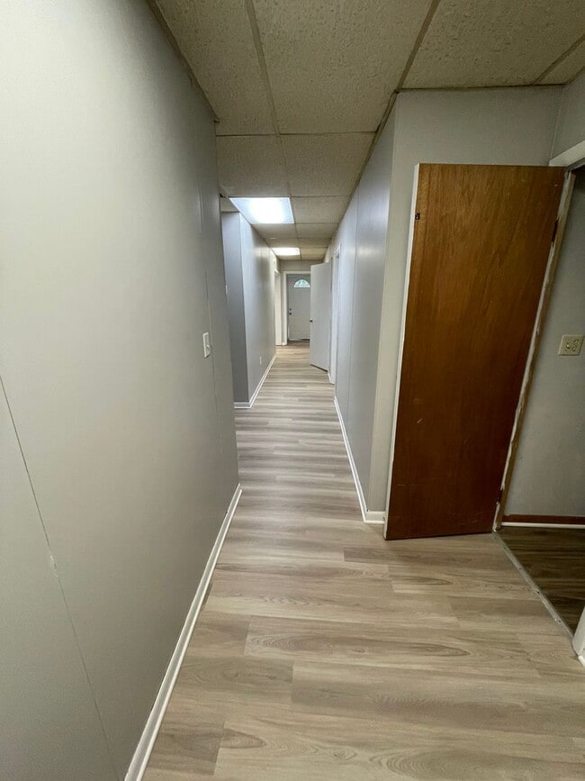 Building Photo - Four Bedroom Single Family Home in Delphi