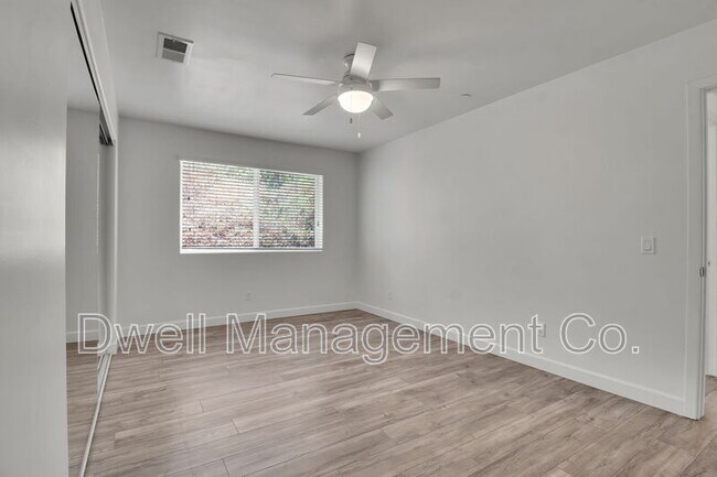 Building Photo - 11872 Almond Joy Ct