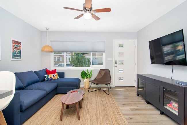 Building Photo - Cozy remodeled 2 beds 1 bath apt in Point ...