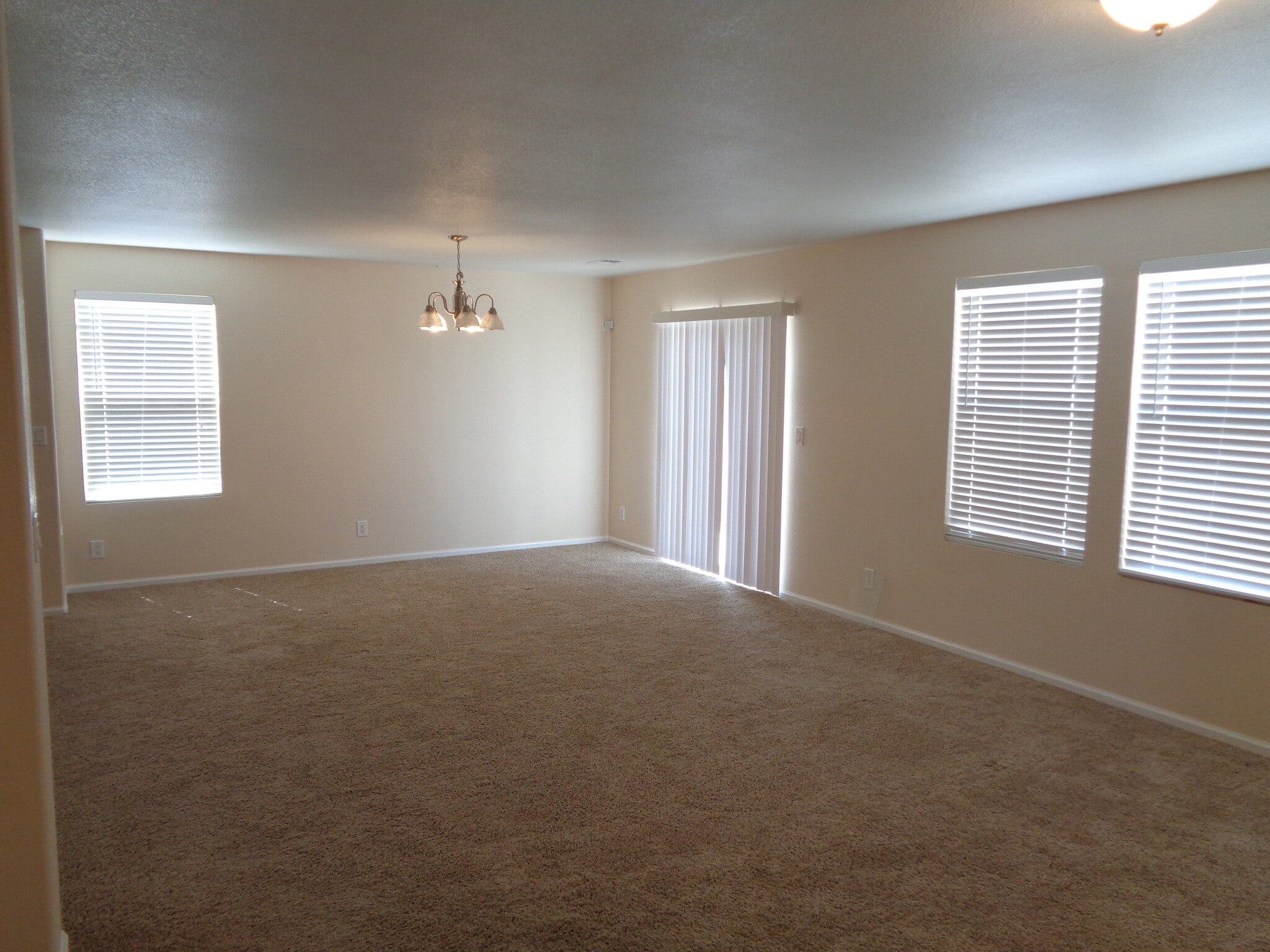 Building Photo - 15697 Randolph Pl
