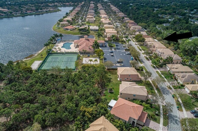 Building Photo - 5717 Spanish River Rd