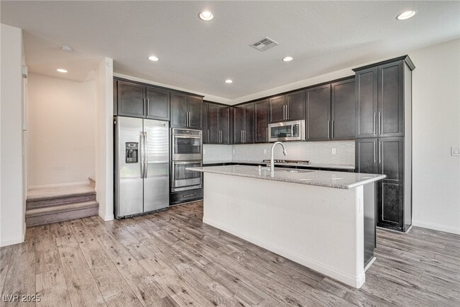 Building Photo - 12517 Blissful Sky St