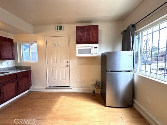 Building Photo - 7053 3rd Ave