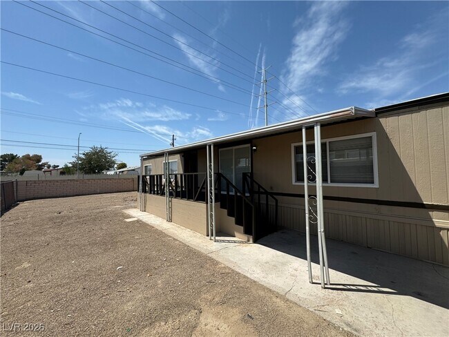 Building Photo - 2891 Lassen Ct