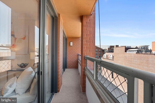 Building Photo - 631 D Street NW
