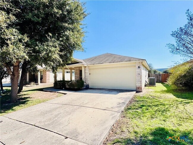 Primary Photo - 514 Briggs Dr