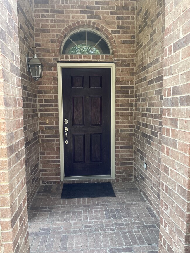 Primary Photo - 9317 Jerico Dr
