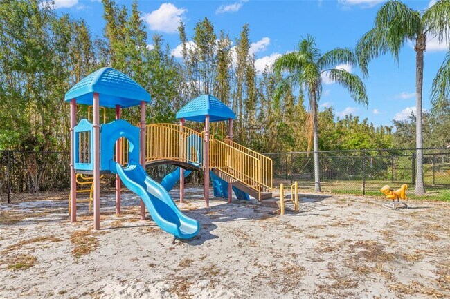 Building Photo - 2746 Via Tivoli