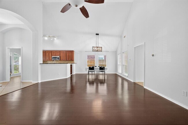 Building Photo - 13012 Balsam Breeze Ln