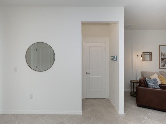 Building Photo - 3 Bedrooms | 2 Bathrooms | 2-Car Garage | Biscayne Landing – Gated Community