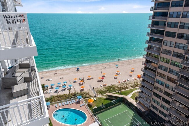 Building Photo - 3850 Galt Ocean Dr