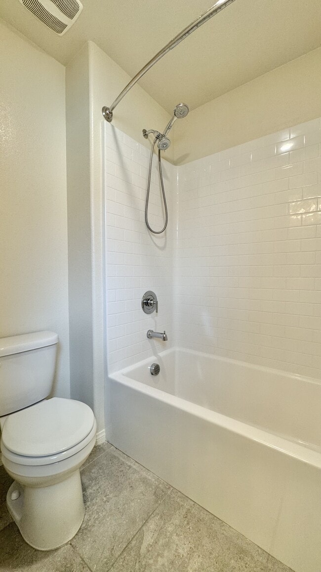 Building Photo - 9227 S Park St