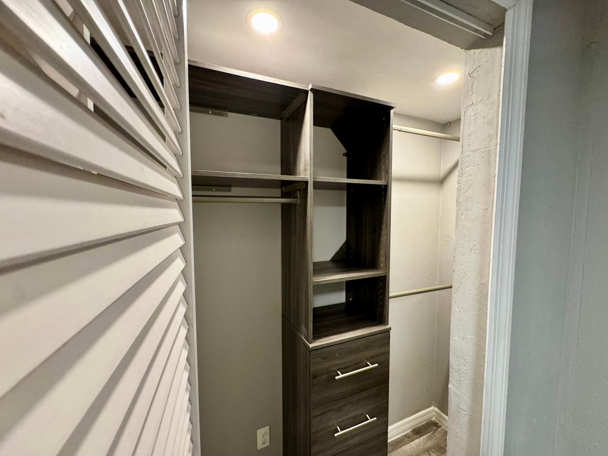 Building Photo - 1415 Diego St