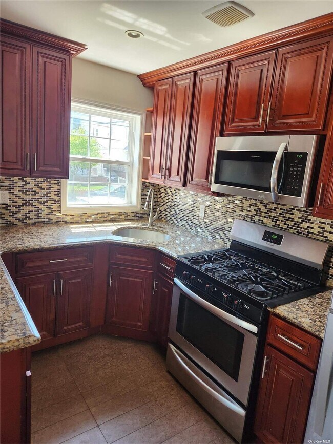 Building Photo - 145-98 222nd St