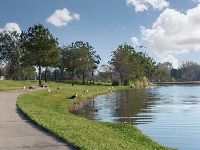 Building Photo - 2008 Glenwick Manor Ln