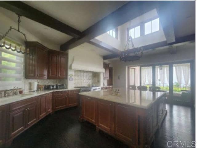 Building Photo - 6540 El Camino Del Teatro