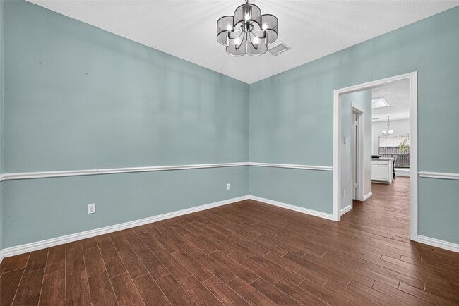Building Photo - 6311 Drake Elm Dr