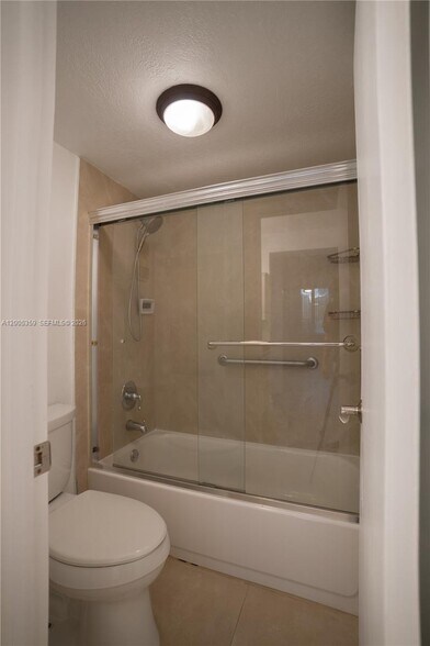 Building Photo - 6801 SW 147th Ave