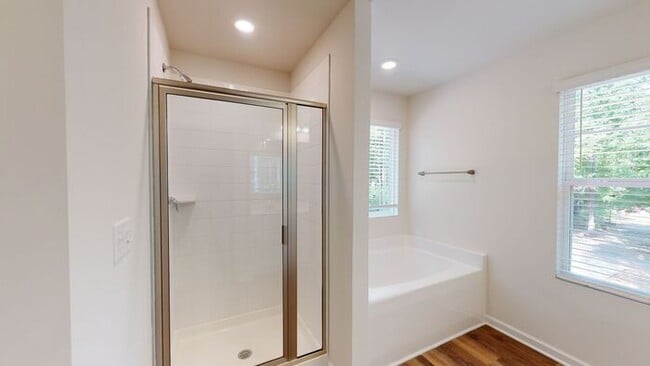 Building Photo - UPCOMING 4 bed/2.5 bath home in Salisbury