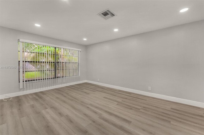 Building Photo - 10379 NW 35th St