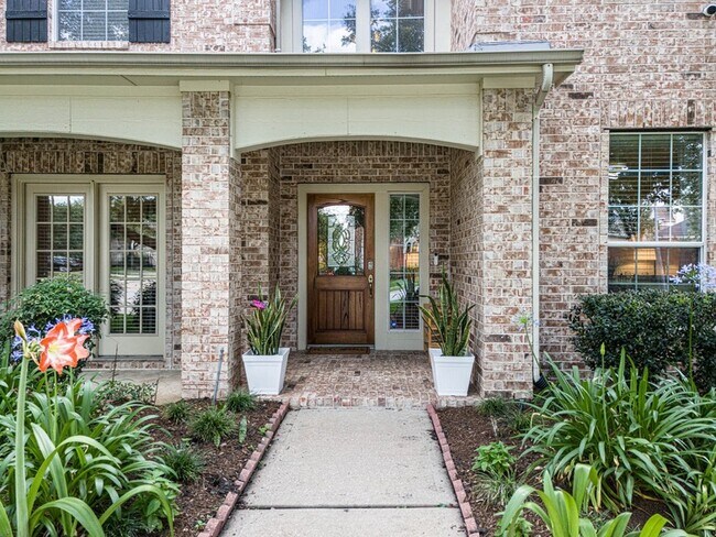 Building Photo - 6515 Costa Sienna Ln
