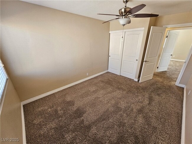 Building Photo - 2705 Kennington Cir