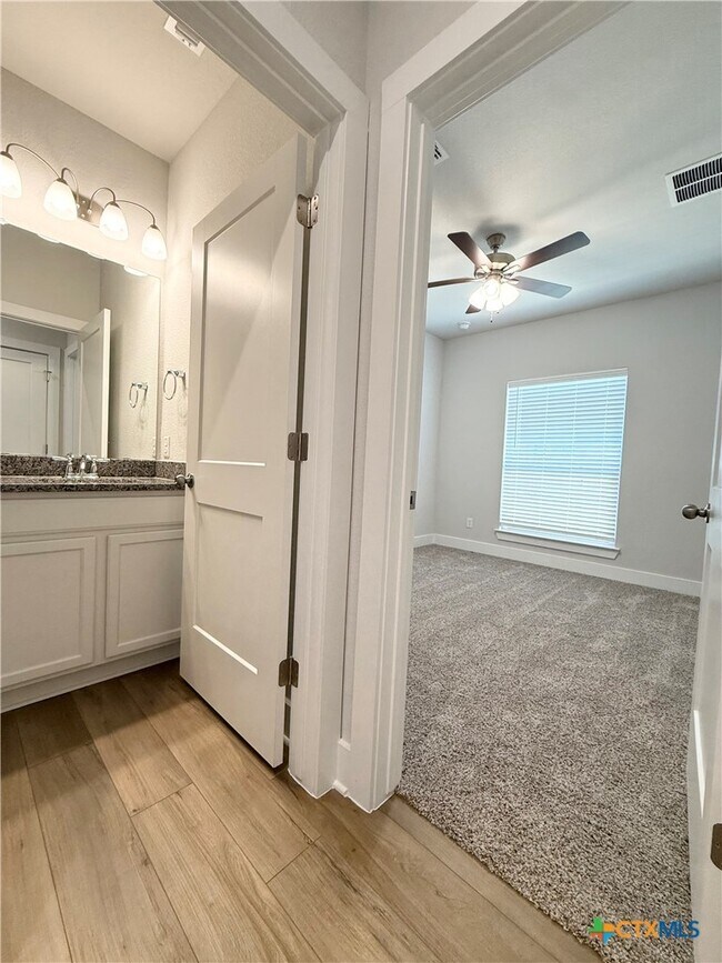 Building Photo - 4561 Allison Dr