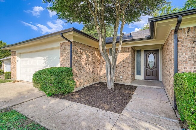 Building Photo - 3809 Misty Meadow Dr